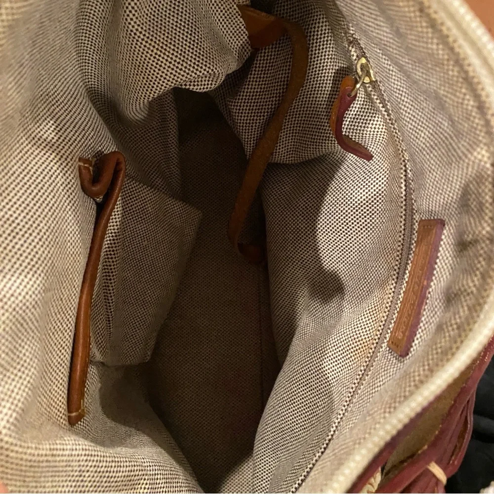Bag, Dooney & Bourke Tan Monogram Hobo - Picture 10 of 16